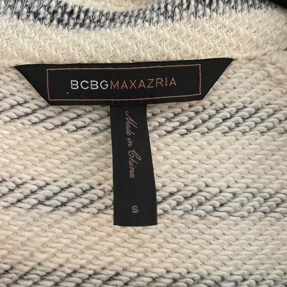 BCBGMAXAZRIA Levi Striped Asymmetrical Zip Cropped Moto Jacket - Picture 5 of 6